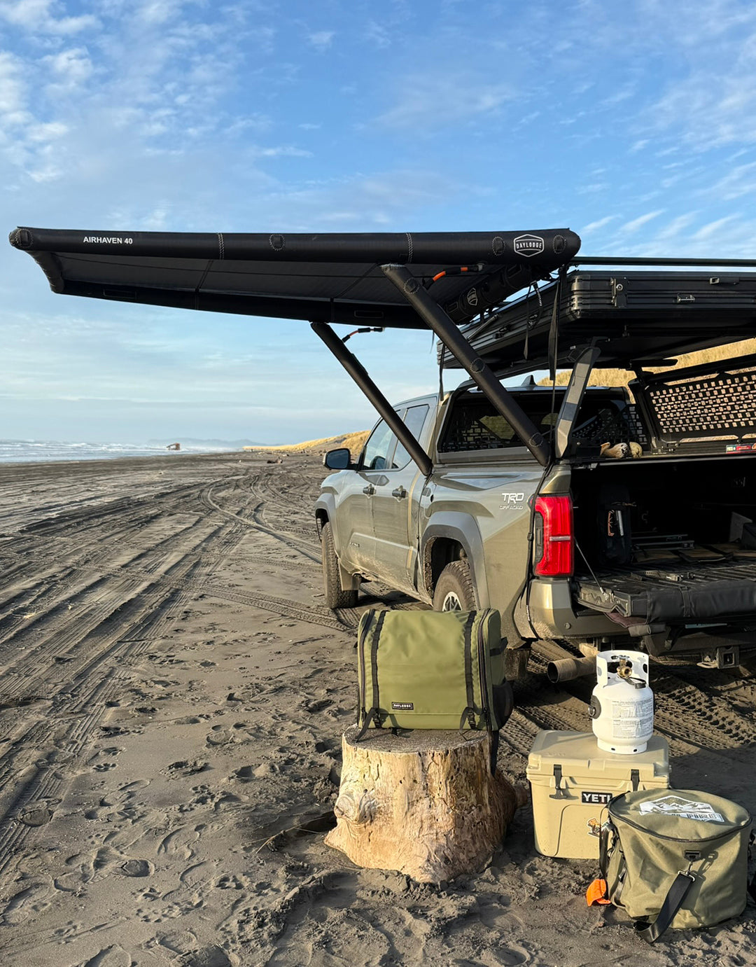 2025 AirHaven 40 Vehicle Awning