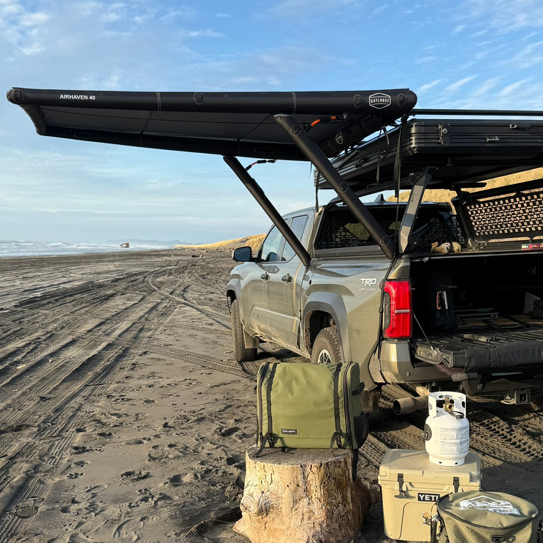 AirHaven 40 Black Ripstop at the beach