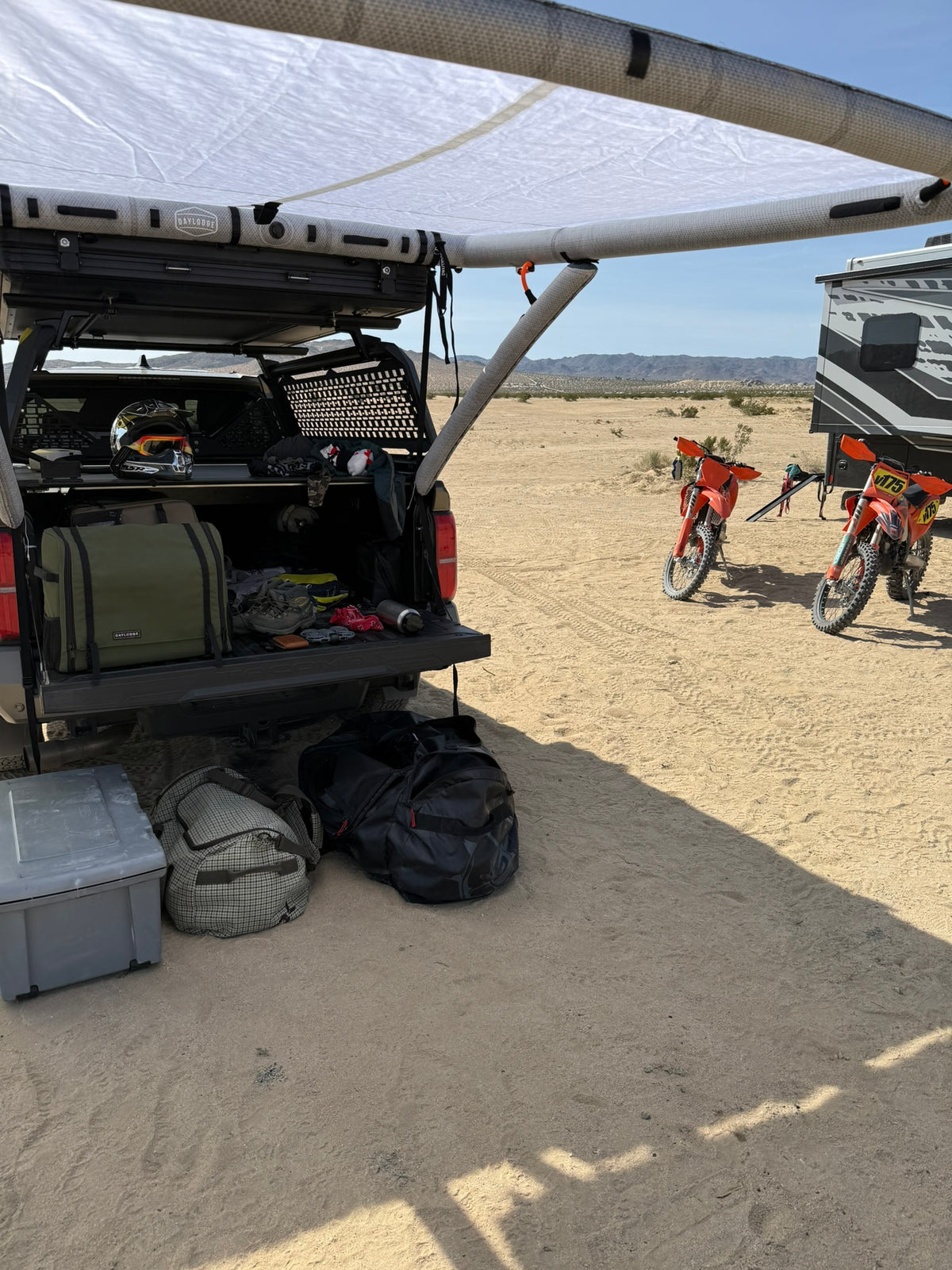 Airhaven 30 Vehicle Awning System for trucks and SUVs